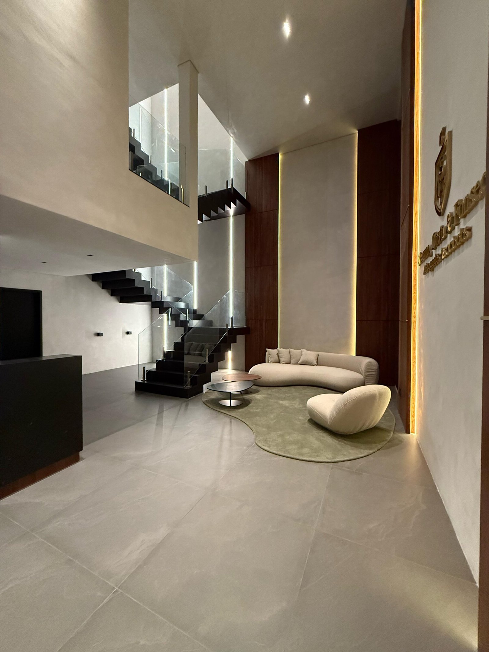 0aac03c1-4e7c-4c25-8aab-6773b2975ca1